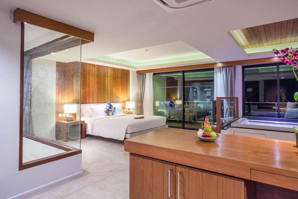 Zenmaya Oceanfront Phuket Camera foto
